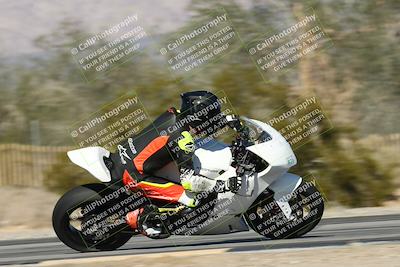 media/Dec-04-2025-Racers Edge (Thu) [[5ebc9f124d]]/3-B Group/5-Session 2 Turn 2 inside Speed Pans/